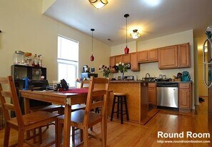 233 Boylston St, Unit 3 in Brookline, MA - Building Photo