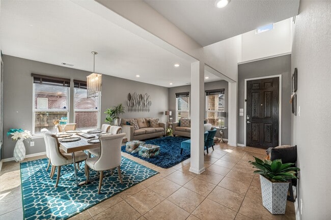 8142 Cheyenne Hills Trail in Richmond, TX - Building Photo - Building Photo