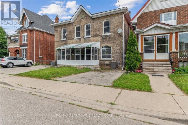 34 Arthur St in Brantford, ON - Building Photo - Building Photo