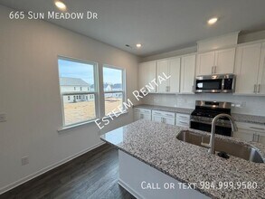 665 Sun Mdw Dr in Wake Forest, NC - Building Photo - Building Photo