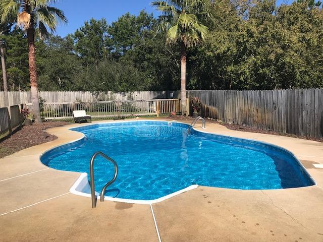 property at 116 Long Pointe Dr