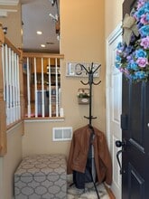 197 Blue Heron Dr in Secaucus, NJ - Building Photo - Building Photo