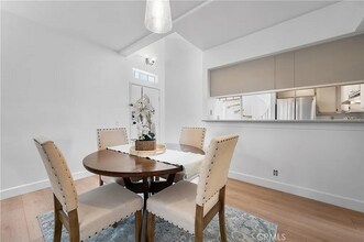 5096 Tortuga Dr, Unit 212 in Huntington Beach, CA - Building Photo - Building Photo
