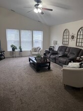 3106 Bromley Ln in Aurora, IL - Building Photo - Building Photo