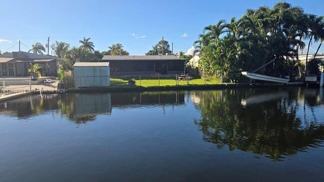 property at 2622 Sheridan St