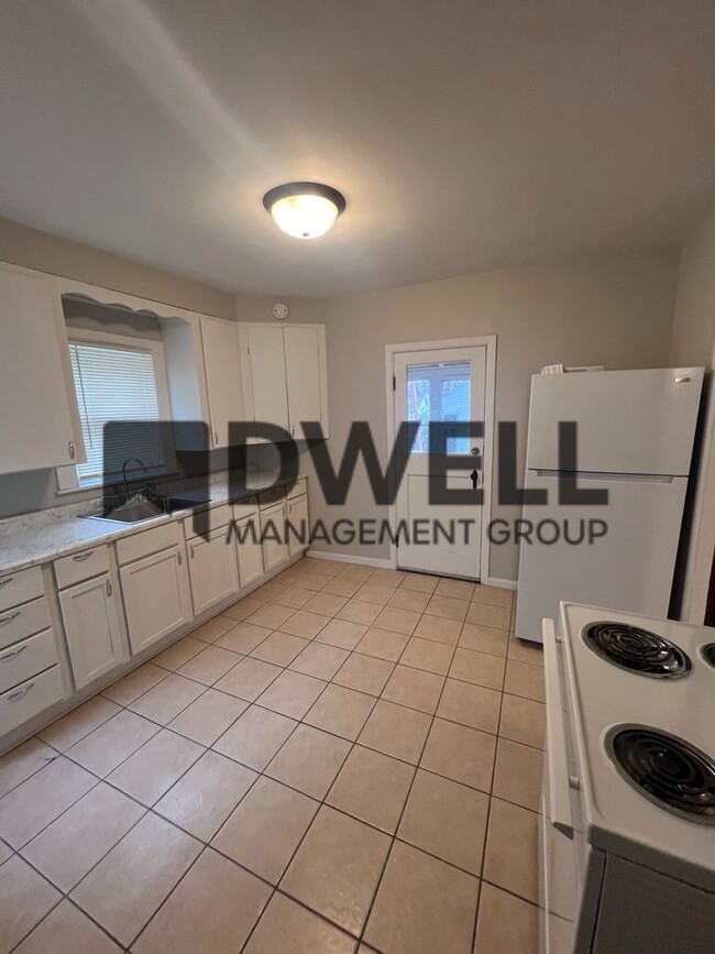 property at 1005 1st Ave SW