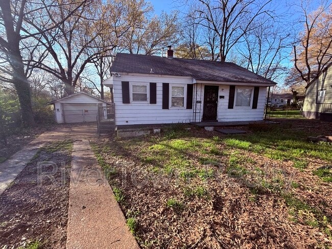 property at 3742 Deerwood Cove