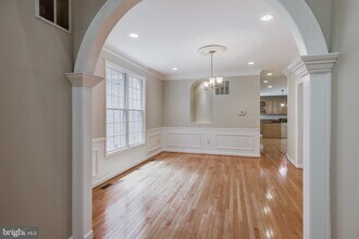 18 Nantucket Ct in Potomac, MD - Building Photo - Building Photo