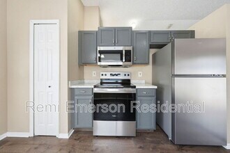 2727 Mayer St in Orlando, FL - Building Photo - Building Photo