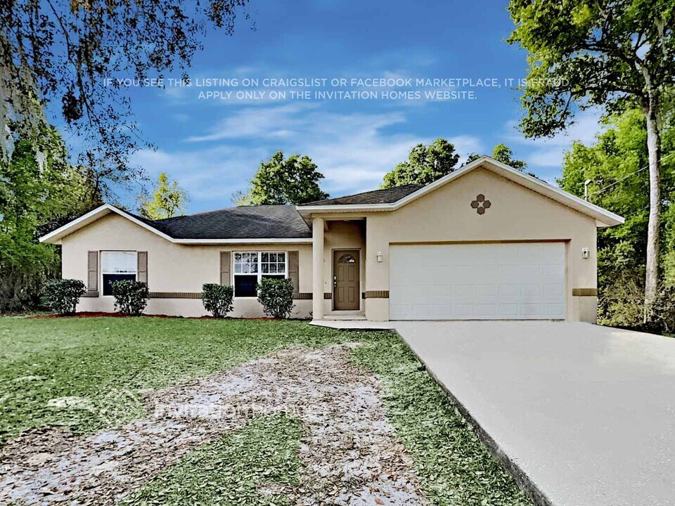 835 Reynolds Rd in De Leon Springs, FL - Building Photo