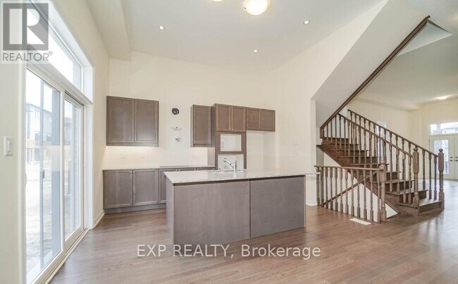 1174 Plymouth Dr in Oshawa, ON - Building Photo - Building Photo