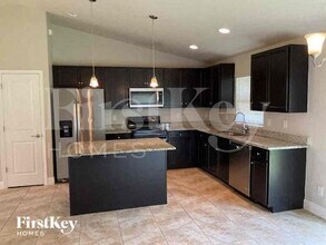 2201 SW 26th St in Cape Coral, FL - Building Photo - Building Photo