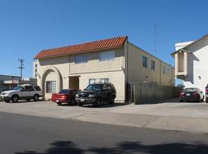 4046 44th St in San Diego, CA - Building Photo - Building Photo