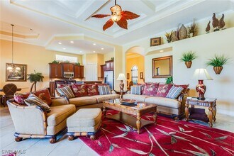 7747 Cottesmore Dr in Naples, FL - Building Photo - Building Photo