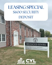 Brentwood Estates - Furnished & Unfurnished Apartments in Cedar Falls, IA - Foto de edificio - Interior Photo