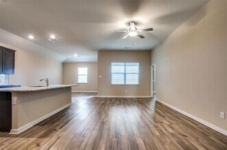 233 Enchanted Way in Princeton, TX - Building Photo - Building Photo
