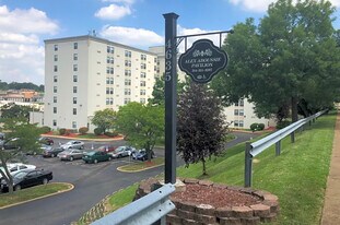 Aboussie Pavillion in St. Louis, MO - Building Photo