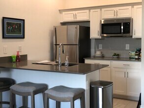 6066 Claystone Way, Unit Hillside House in Mount Dora, FL - Foto de edificio - Building Photo