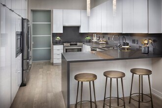 572 Hudson Ave in San Francisco, CA - Building Photo - Building Photo