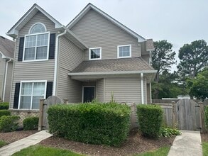 428 Adkins Arch, Unit 428 in Virginia Beach, VA - Building Photo - Building Photo