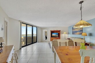 2800 N Ocean Dr in Riviera Beach, FL - Foto de edificio - Building Photo