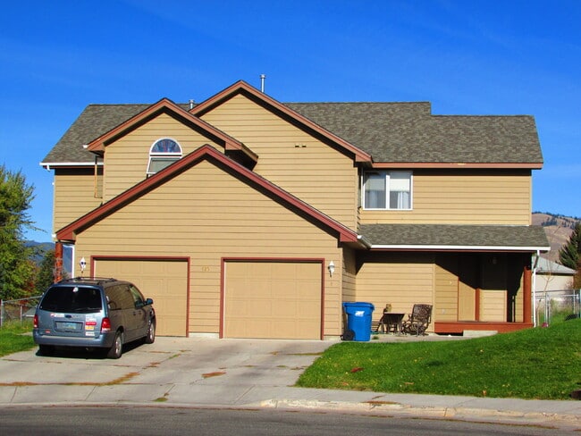 120 Amber Ct in Missoula, MT - Building Photo - Building Photo