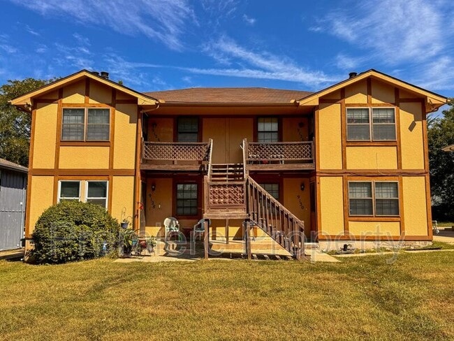 property at 9124 E 85 St