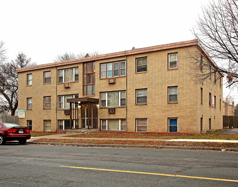 1891 7th St E in St. Paul, MN - Building Photo