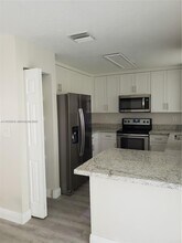 2118 NW 171st Terrace in Pembroke Pines, FL - Building Photo - Building Photo