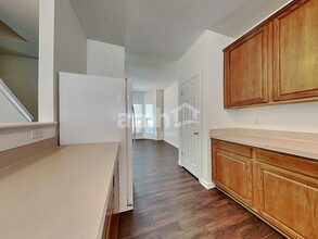 5 Black Haw Ct in Browns Summit, NC - Building Photo - Building Photo
