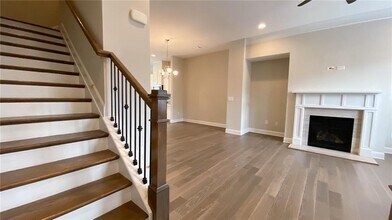 4426 Kerrington Ave in Sugar Hill, GA - Building Photo - Building Photo