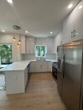 1818 Rosita Ave in Burbank, CA - Building Photo - Building Photo