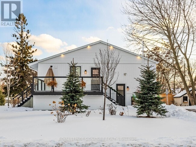 property at 706 Annland St