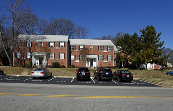 Smallwood Apartments in Raleigh, NC - Building Photo - Building Photo