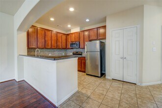 8422 Sunset Loch Dr in Spring, TX - Building Photo - Building Photo