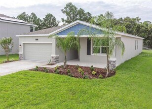 16451 Glassy Loch Loop in Clermont, FL - Building Photo - Building Photo