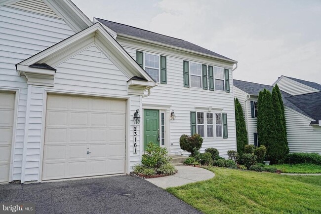 23161 Timber Creek Ln in Clarksburg, MD - Building Photo - Building Photo