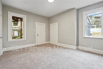 628 Greenfield Ave in Pittsburgh, PA - Building Photo - Building Photo