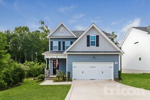 81 W Lumber Ct in Clayton, NC - Building Photo