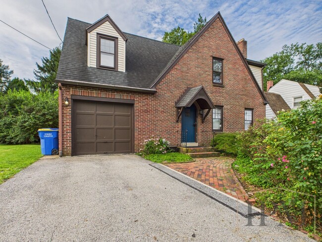 1132 Valley View Rd in York, PA - Building Photo - Building Photo