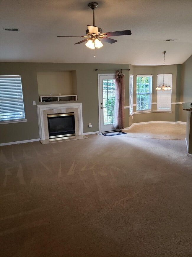 12013 Evergreen Hollow Dr in Charlotte, NC - Building Photo - Building Photo