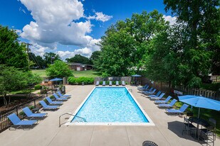 Belmont Run Apartments in Lexington, KY - Building Photo