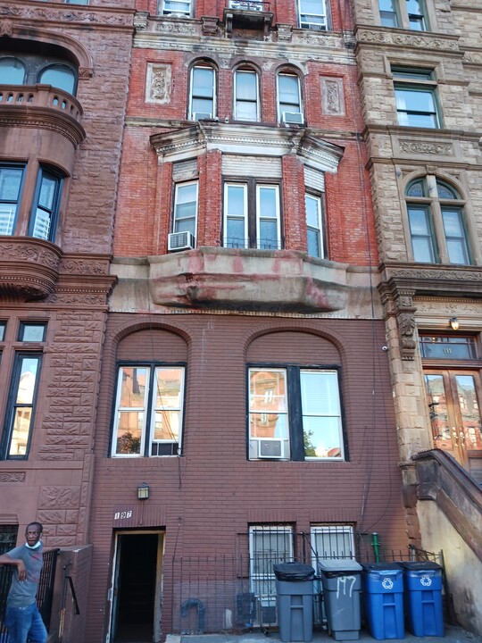 197 Malcolm X Blvd in New York, NY - Building Photo