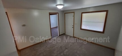 415 Ohio Ave in Troy, OH - Building Photo - Building Photo