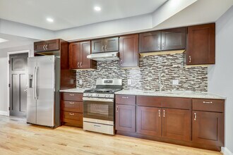 116 Emerson St NW in Washington, DC - Building Photo - Building Photo