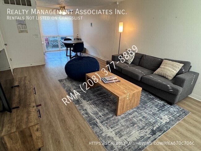 2277 S Pond St in Boise, ID - Building Photo - Building Photo