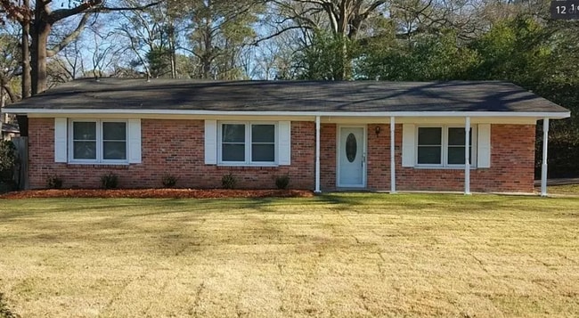 property at 702 Cliff Rd