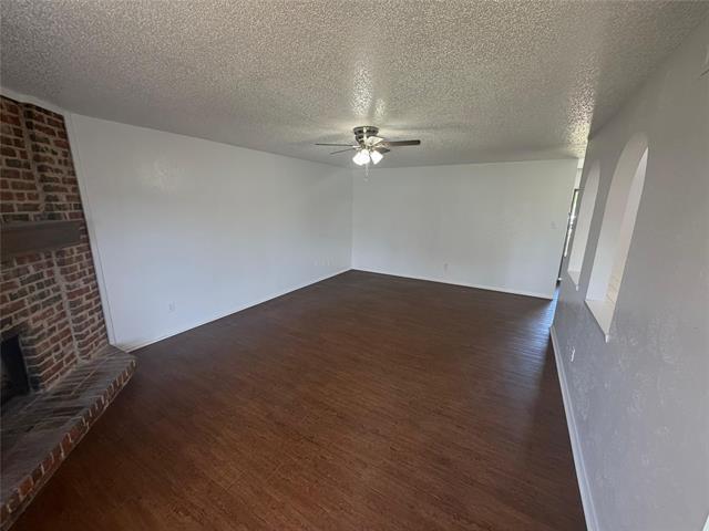 5415 Queen Ct in Lake Dallas, TX - Building Photo - Building Photo