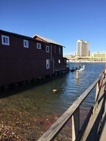 423 Carson Ave in Atlantic City, NJ - Building Photo