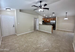 3102 East Michigan Ave in Phoenix, AZ - Building Photo - Building Photo